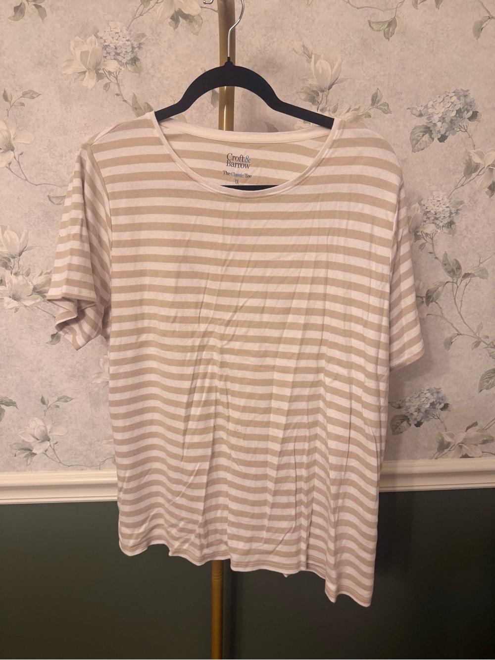 croft & barrow Beige and White Striped Short Sleeve Tee